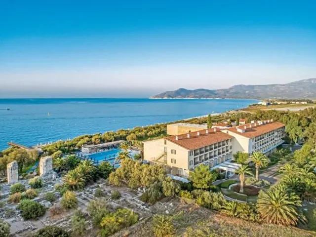 Doryssa Seaside Resort