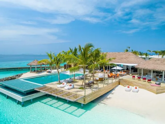 InterContinental Maldives Maamunagau Resort