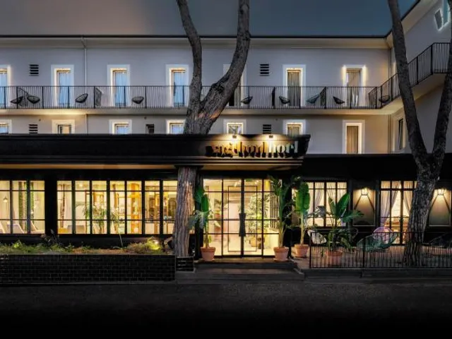 Hotel Vagabond