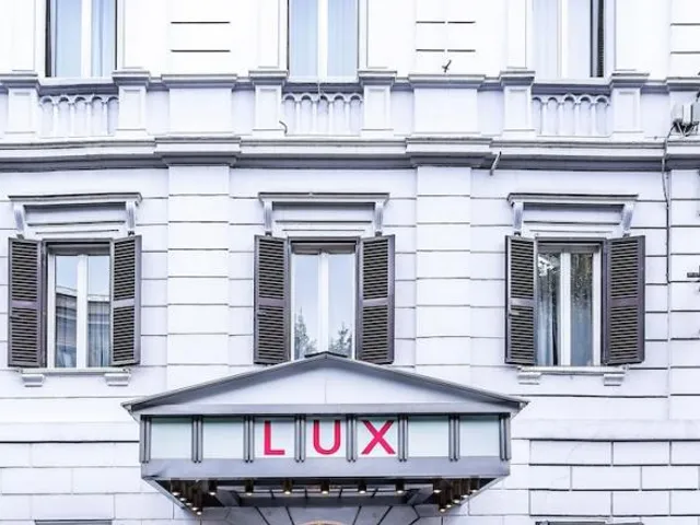 Hotel Lux