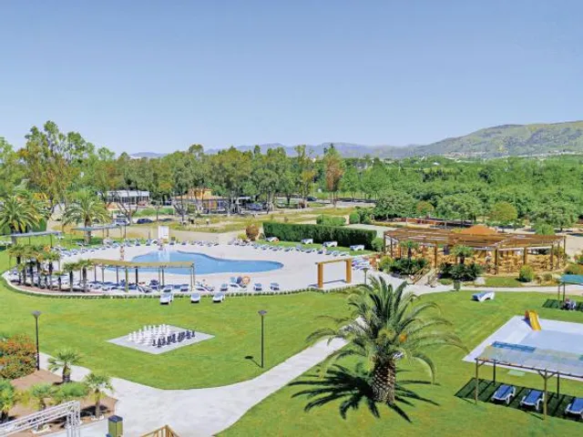 Mediterráneo Park