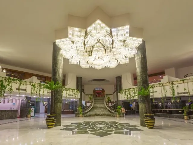Flow Aqua Legends Resort Sahl Hasheesh