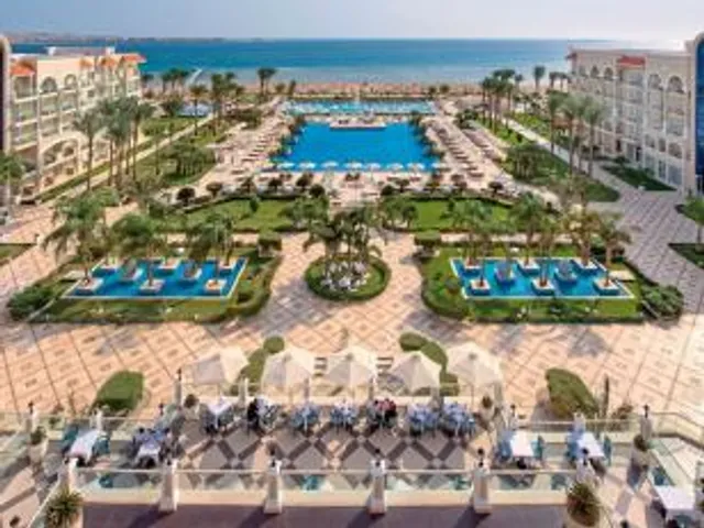 Premier Le Reve Hotel & Spa
