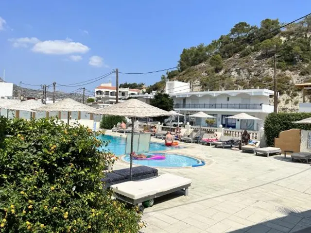 Golden Days Hotel