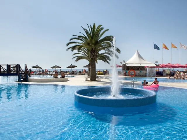 Hotel Tahití Playa & Suites
