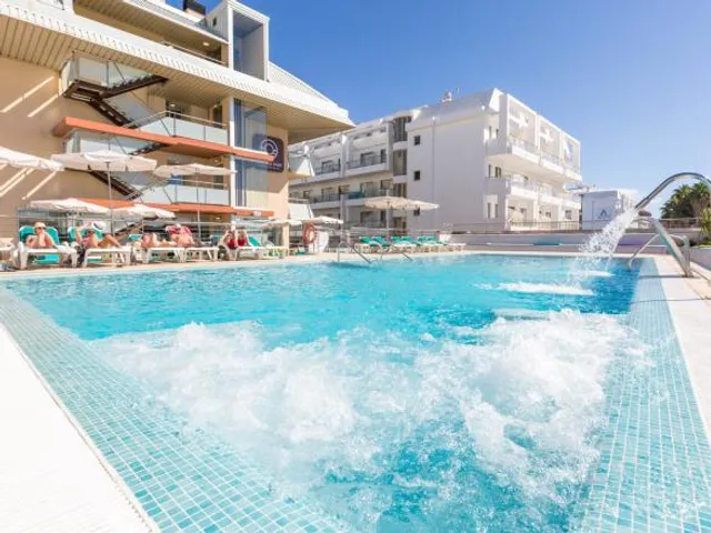 Odissea Park Aparthotel