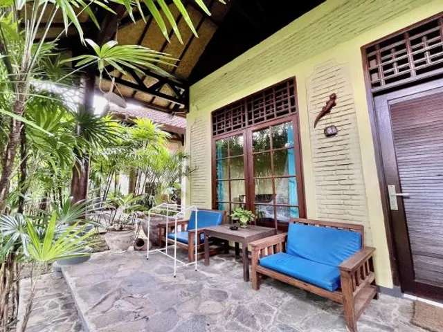 Raja's Bungalow
