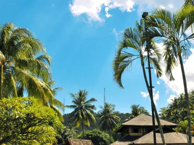 Puri Bunga Beach Cottages