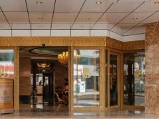 Crystal Plaza Al Majaz Hotel