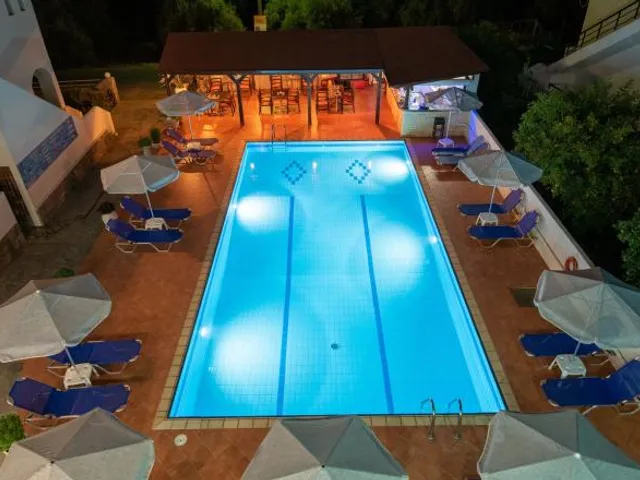 Sisi Breeze Hotel