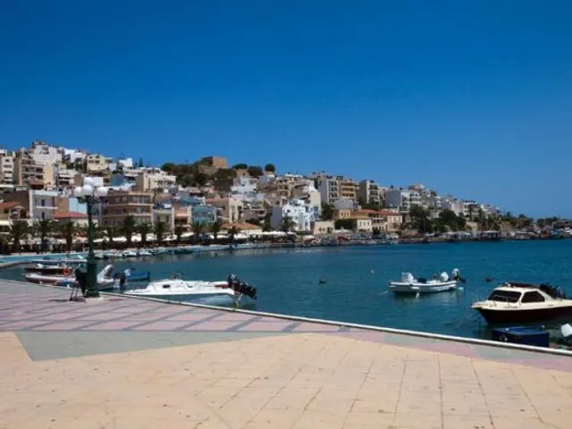 Itanos Hotel