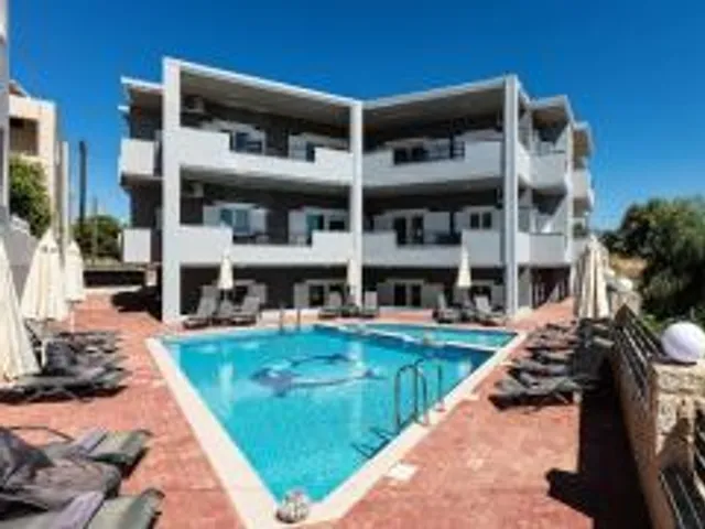 Helena's Aparthotel