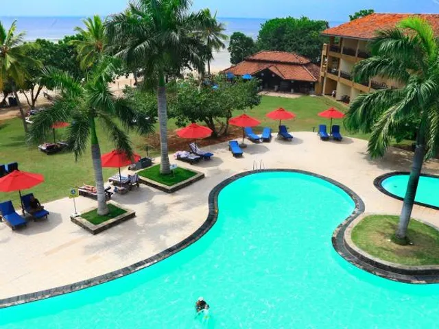 The Palms Hotel