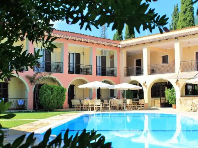 Annaliza Aparthotel