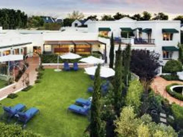 Majeka House