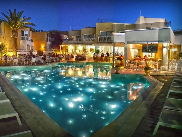 Nefeli Hotel