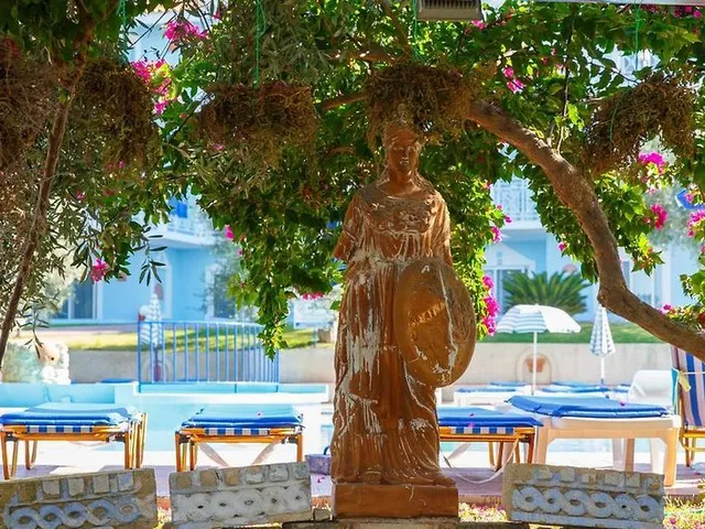Filoxenia Hotel - Apartments