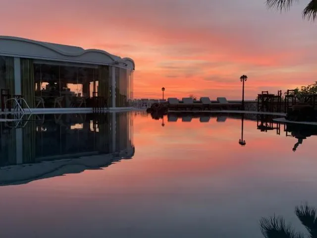 Villa Manos