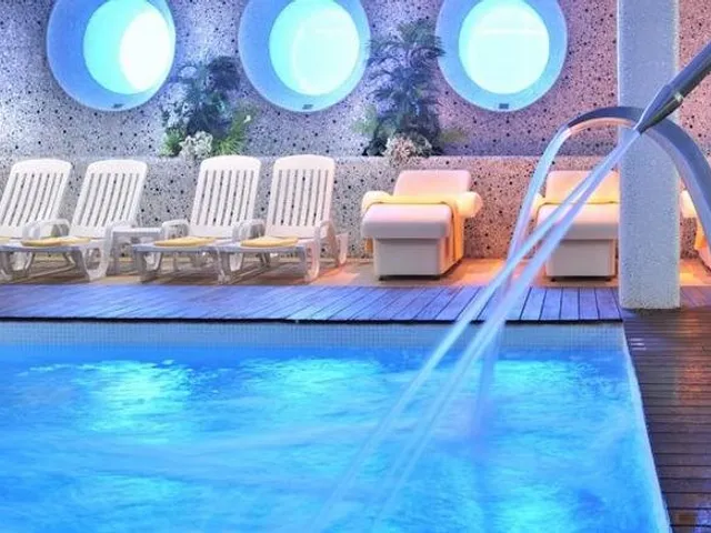 Hotel GHT Oasis Tossa & SPA