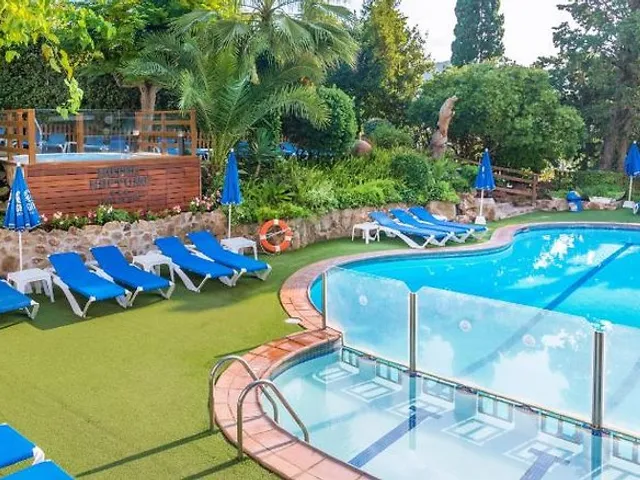 Hotel GHT Neptuno
