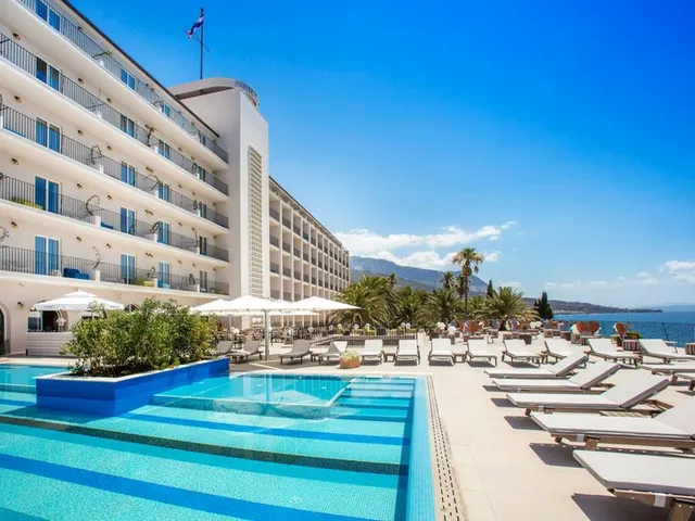Bluesun Hotel Jadran