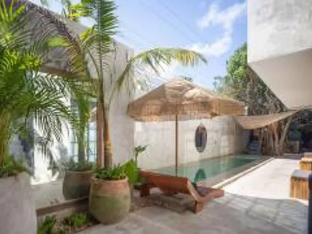 Turquoise Petit Hotel