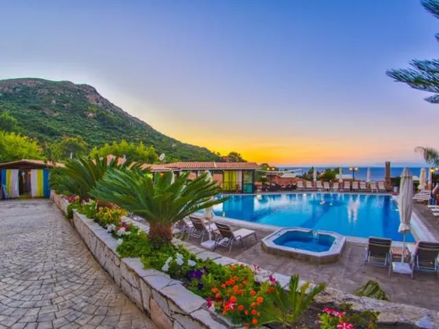 Sea View Village Studios & Apartments