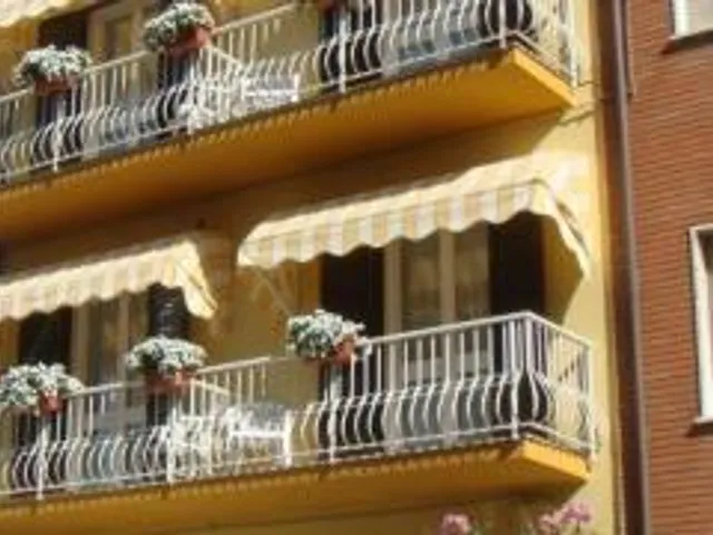 Hotel I 4 Assi