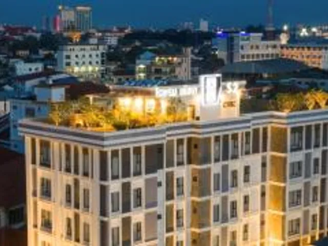 S2 Modern Boutique Hotel