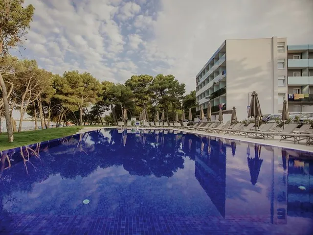 Villa Arausana & Antonina