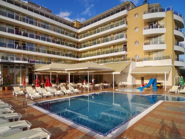 Plamena Palace