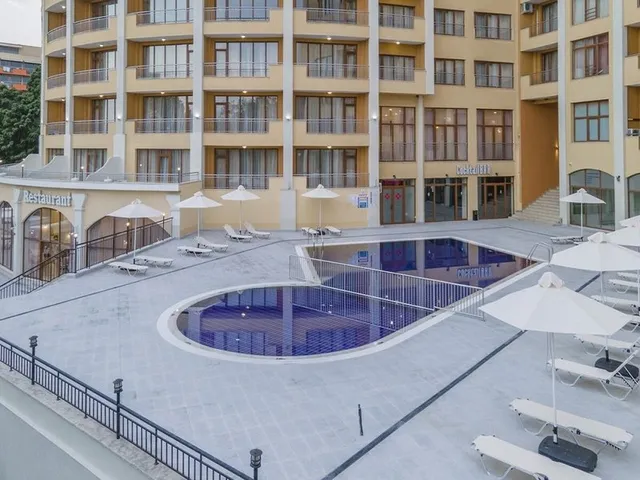 Continental Hotel