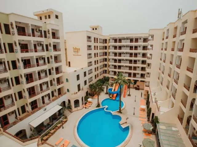 Empire Hotel Aqua Park