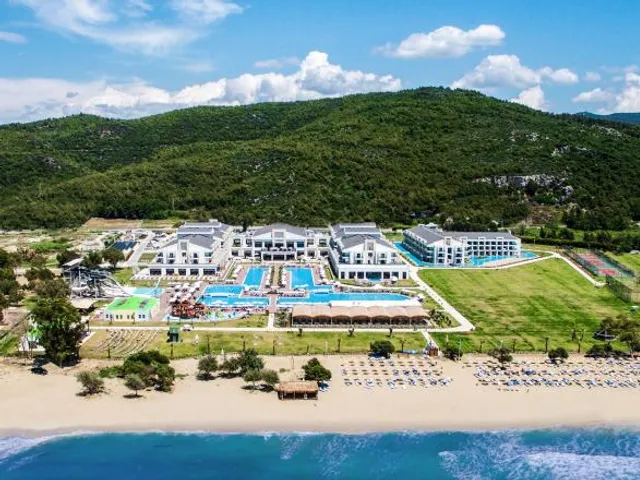 Korumar Ephesus Beach & Spa Resort