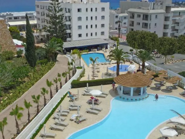 Sunrise Gardens Hotel