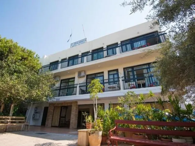 Flora Maria Annex