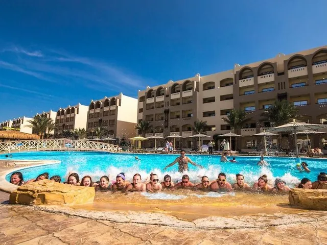 El Karma Aqua Beach Resort