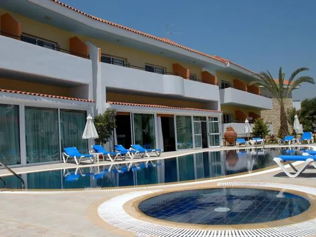 M. Moniatis Hotel