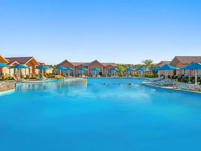 Pickalbatros Jungle Water Park - by Neverland