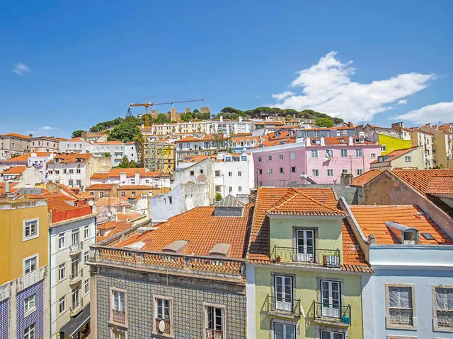 Grande Pensão Residencial Alcobia