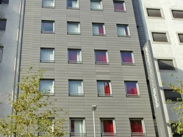 Porto Trindade Hotel