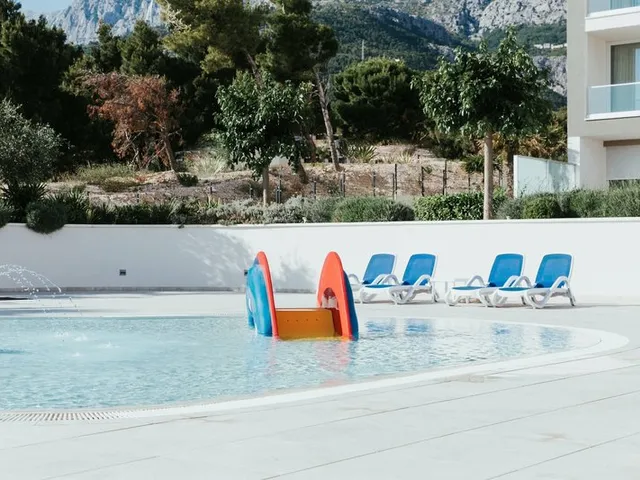 Romana Beach Apartments