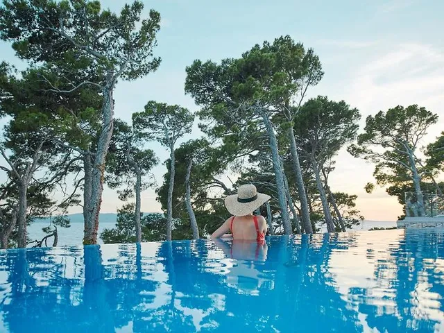 Bluesun Hotel Mala Berulia