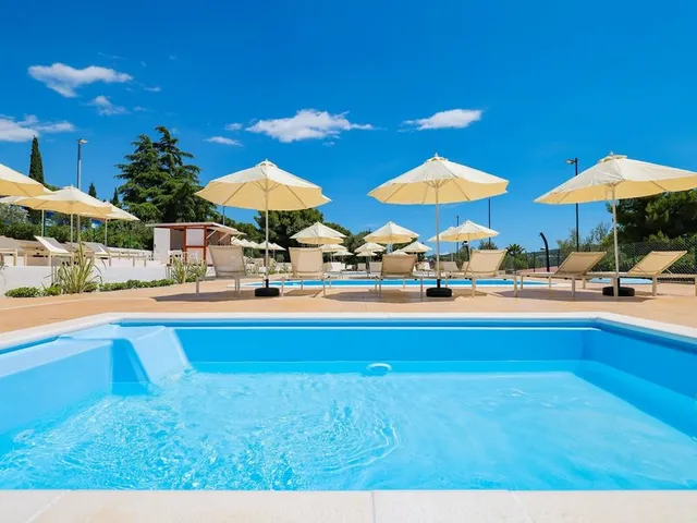 Hotel Medena