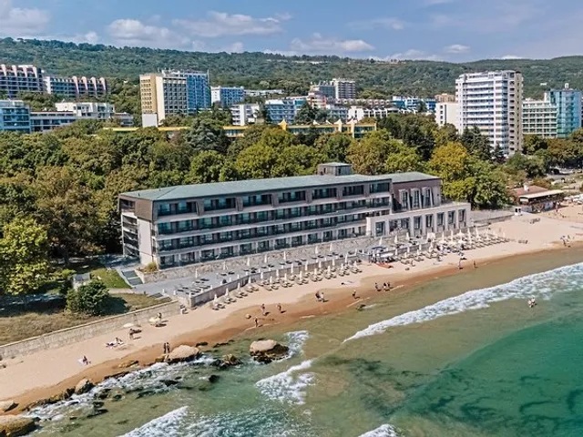 Hvd Nympha Hotel