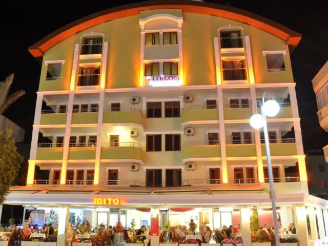 Mitos App & Hotel