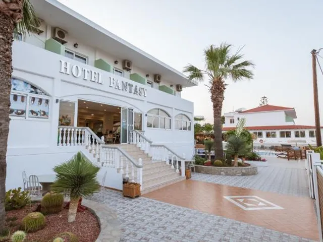 Fantasy Resort Hotel