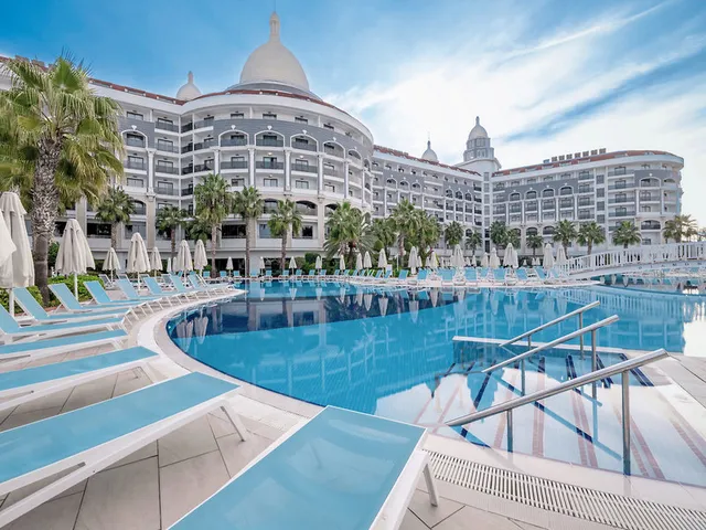 Diamond Beach by Pearl Resort