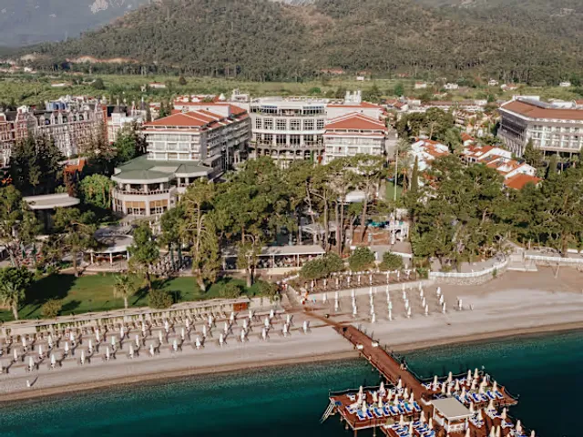 Akra Kemer