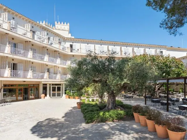Hotel Castell Dels Hams By Palia